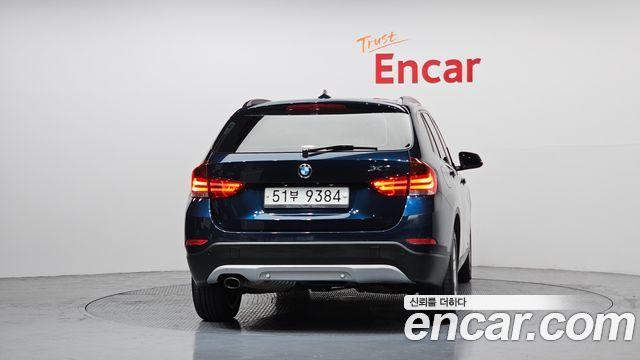 BMW X1 (E84)  4