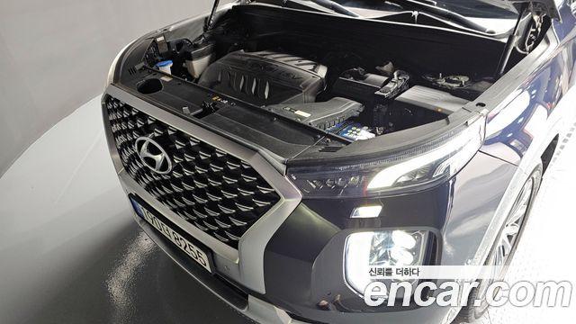 Hyundai Palisade  4
