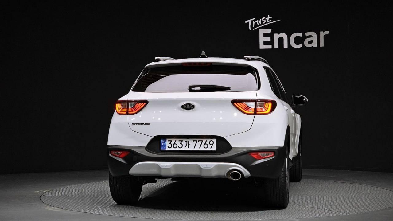 Kia Stonic 4