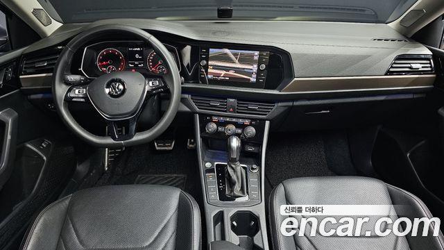 Volkswagen Jetta  5
