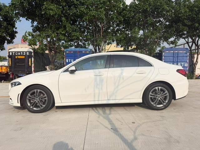 Mercedes-Benz A-Class 3