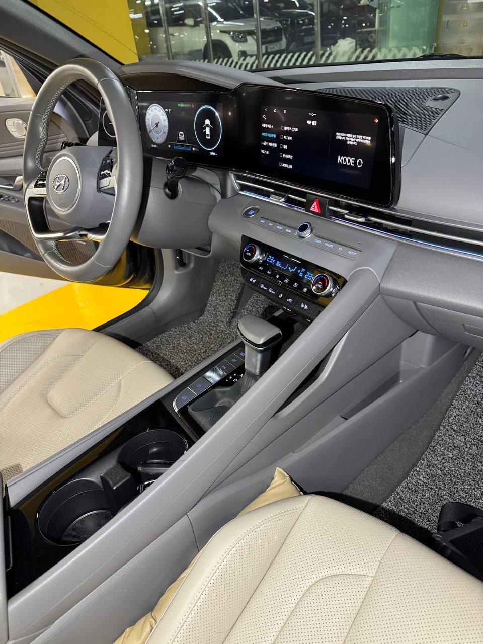 Hyundai Avante 4