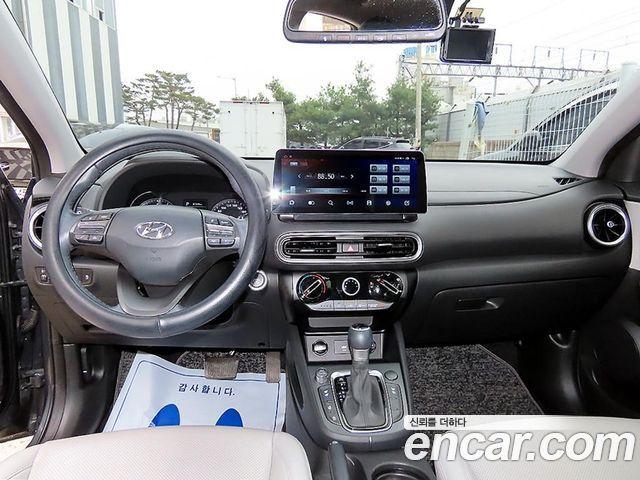 Hyundai Kona  3
