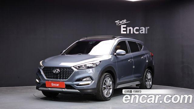 Hyundai Tucson  3