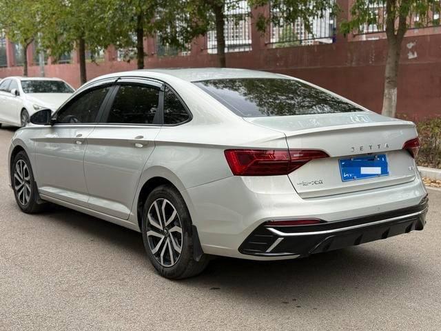 Jetta VA7 3