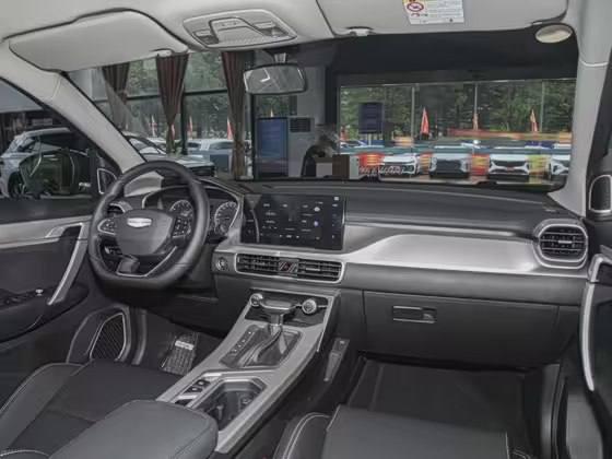 Geely Coolray 5