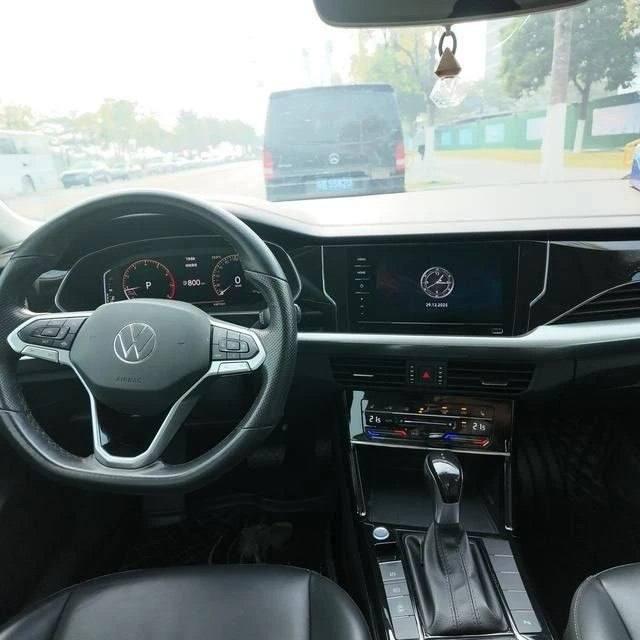Volkswagen Passat 5