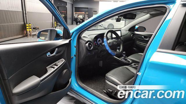 Hyundai Kona  4
