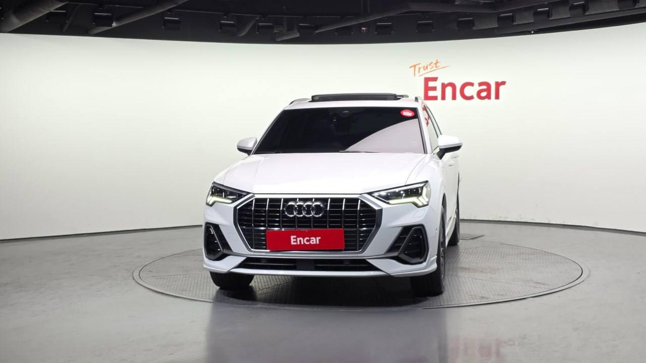  Audi Q3 2